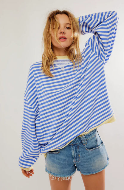 MANA - STRIPED OVERSIZED SWEATER