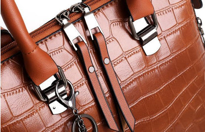 HELGA – SET OF 4 LEATHER BAGS