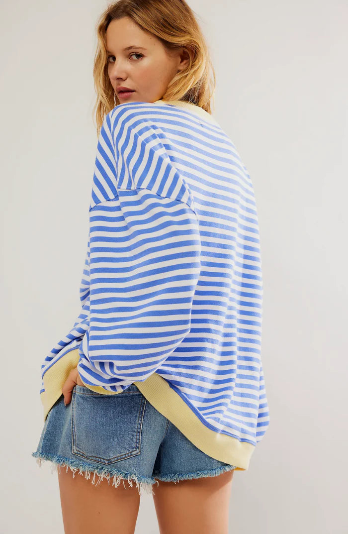 MANA - STRIPED OVERSIZED SWEATER