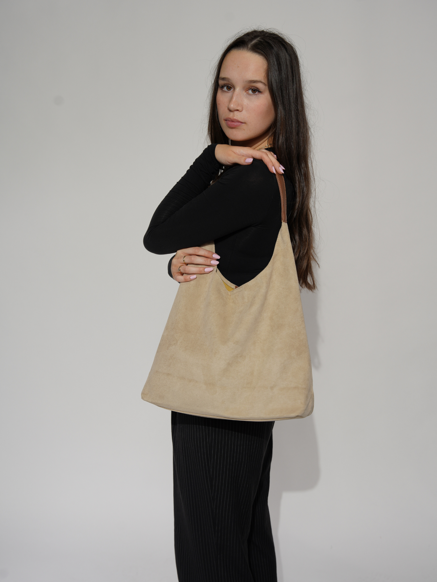 ROSE – SUEDE SHOULDER BAG