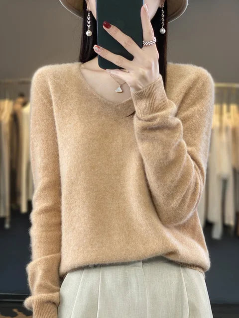 ELENA - SOFT KNIT SWEATER