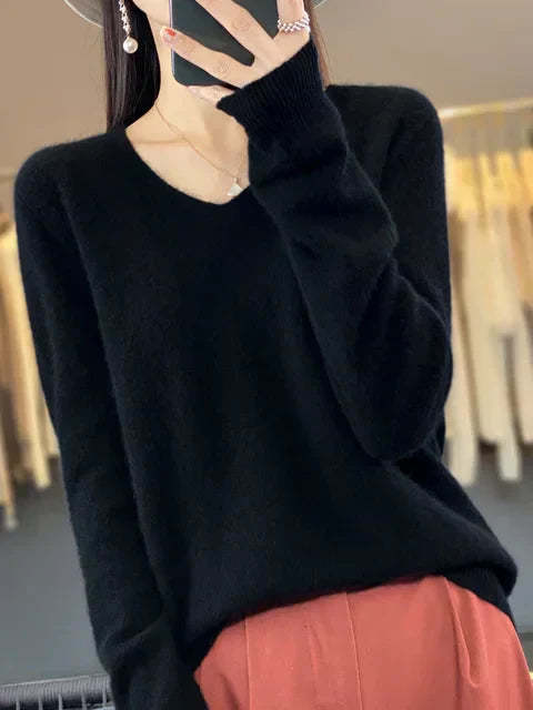 ELENA - SOFT KNIT SWEATER