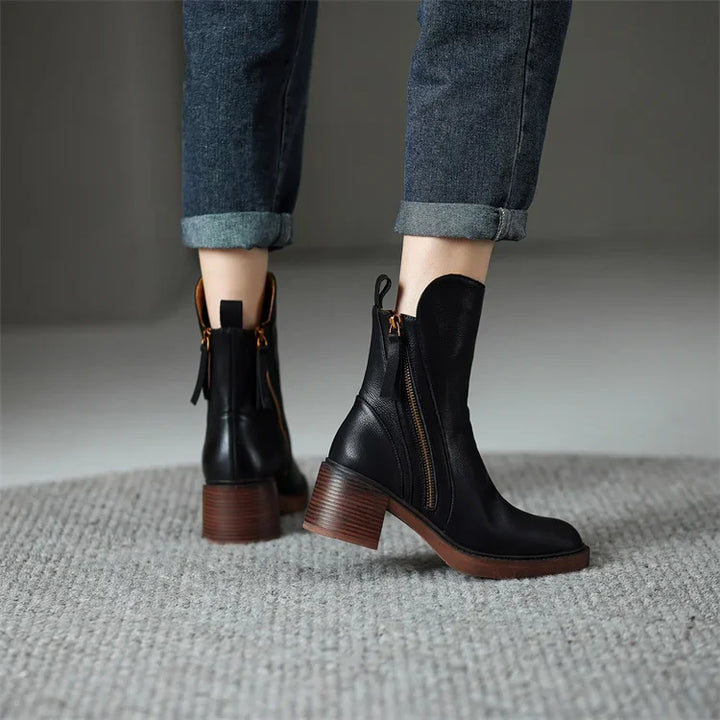 MARIA – LEATHER ANKLE BOOTS