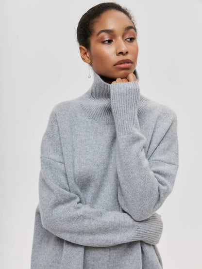 LAILA - ELEGANT TURTLENECK FOR WINTER