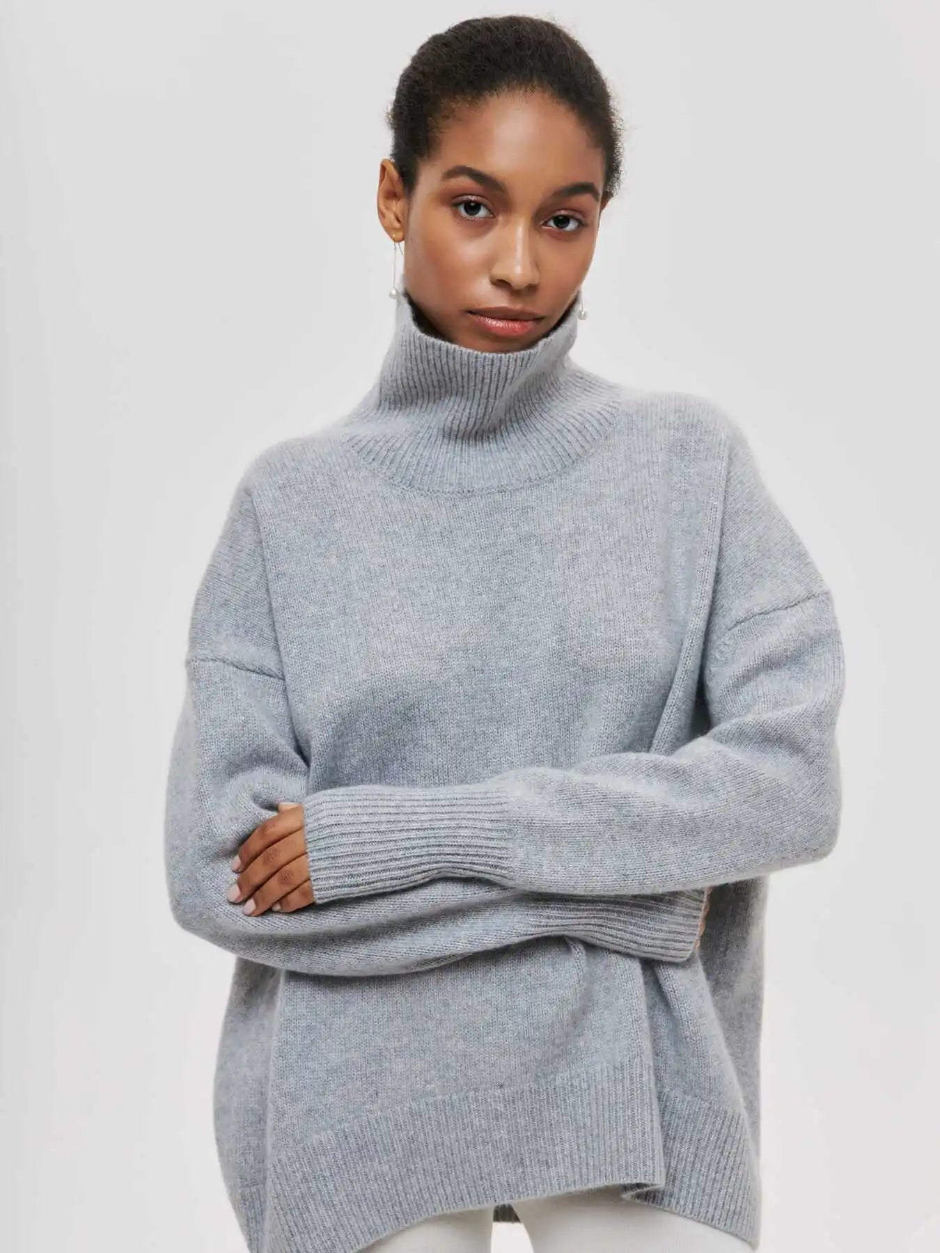 LAILA - ELEGANT TURTLENECK FOR WINTER