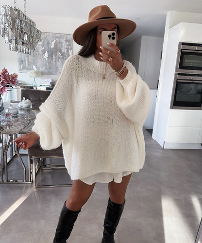 SKYLAR - RELAXED LOOSE KNIT SWEATER