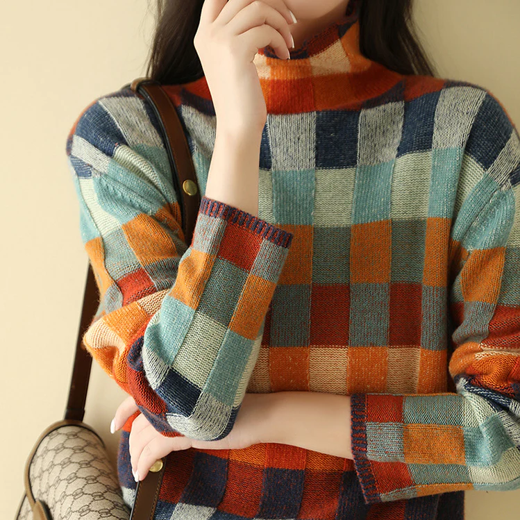 ESTER - HIGH COLLAR SWEATER